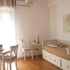 https://il-piccolo-aventino.it-romehotels.com